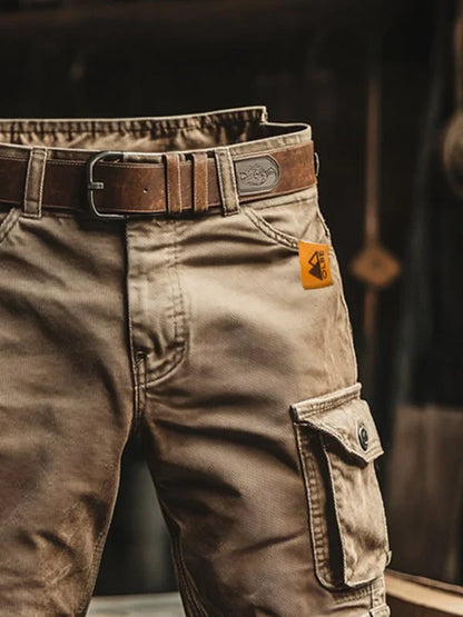 Leo | Retro-short in cargostijl met meerdere zakken
