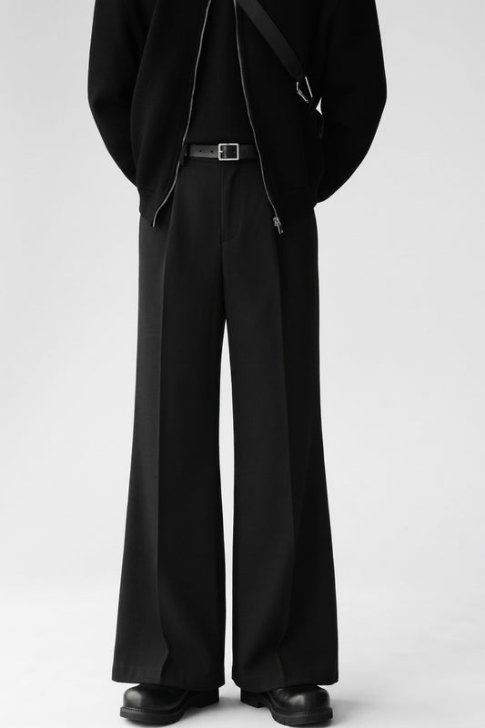 Minimalistische Uitlopende Broek met Coupe