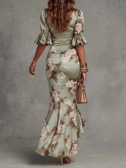 Anastasia | Lange satijnen jurk met bloemenprint